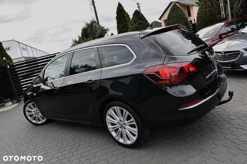 Opel Astra 1.4 T Cosmo - 3