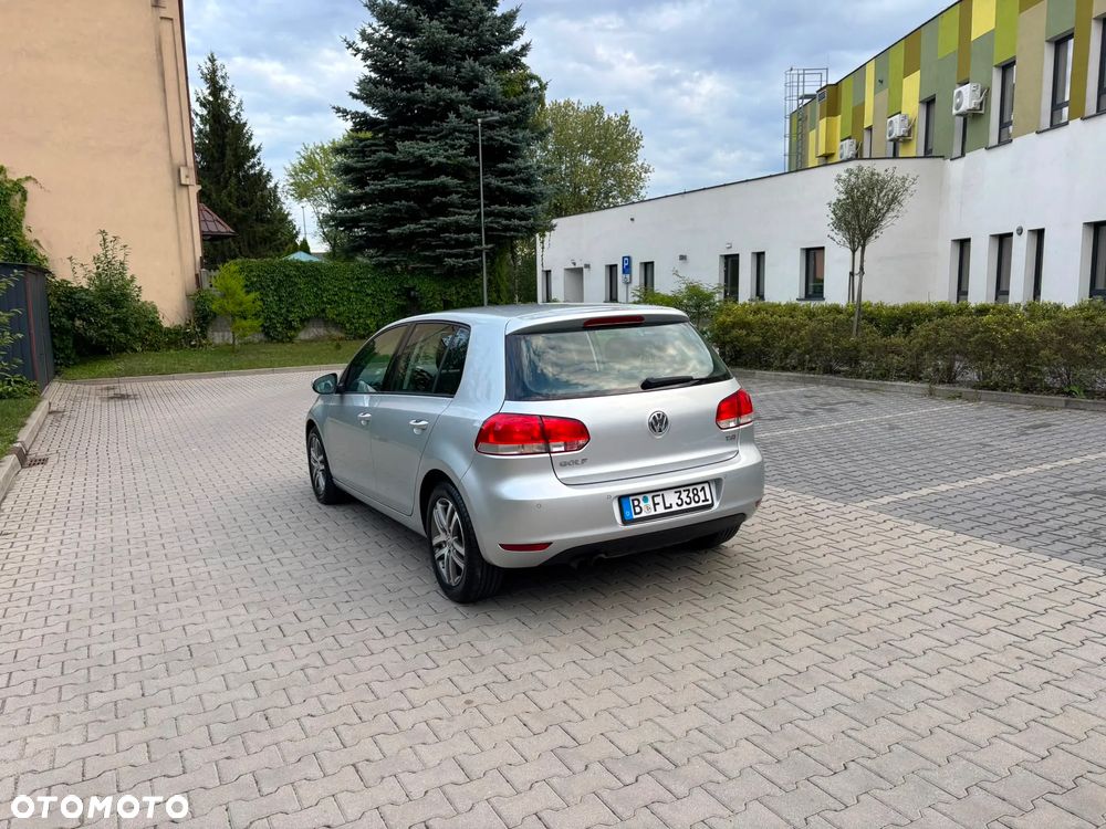 Volkswagen Golf - 27