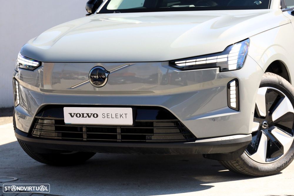 Volvo EX90 104 kWh Single Motor Core - 44