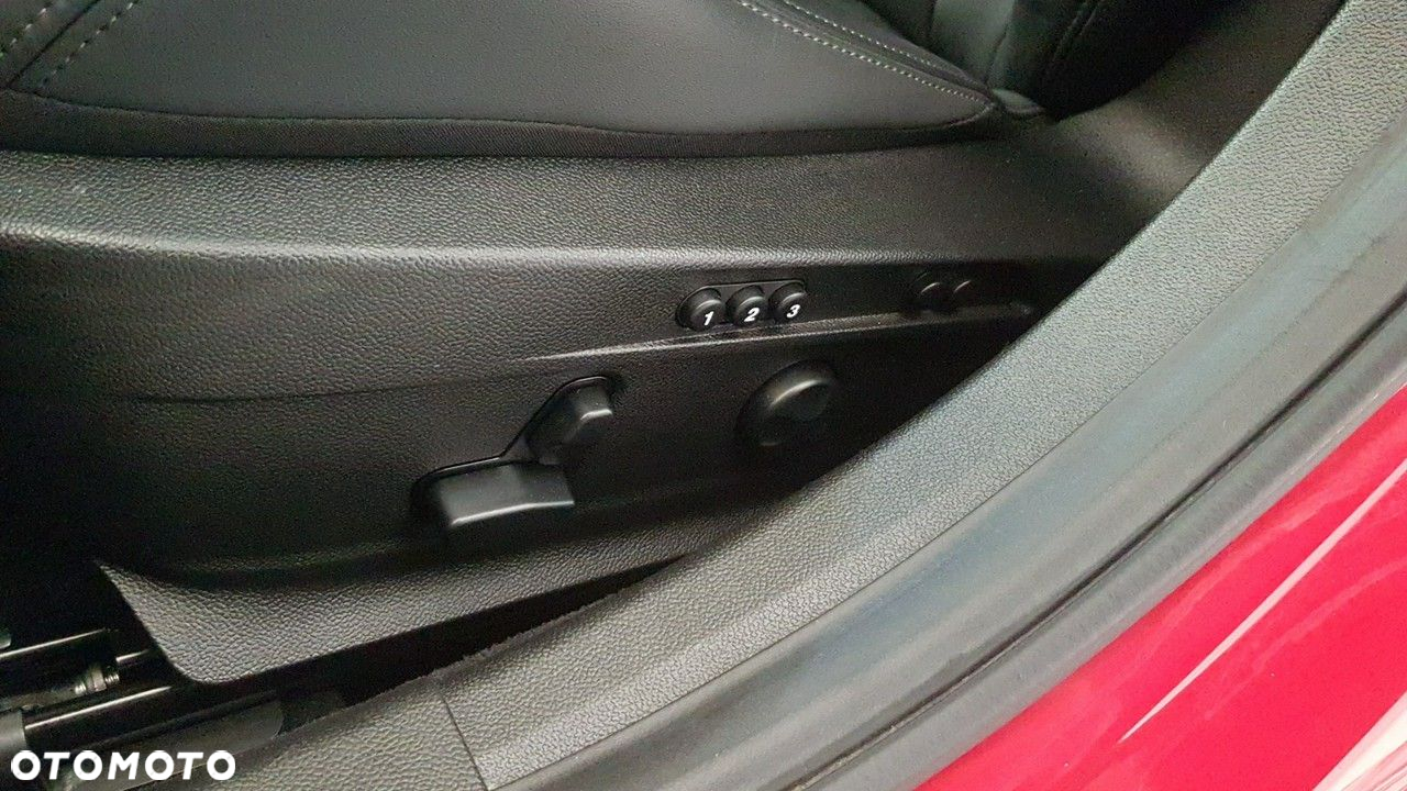 Alfa Romeo Giulia - 25