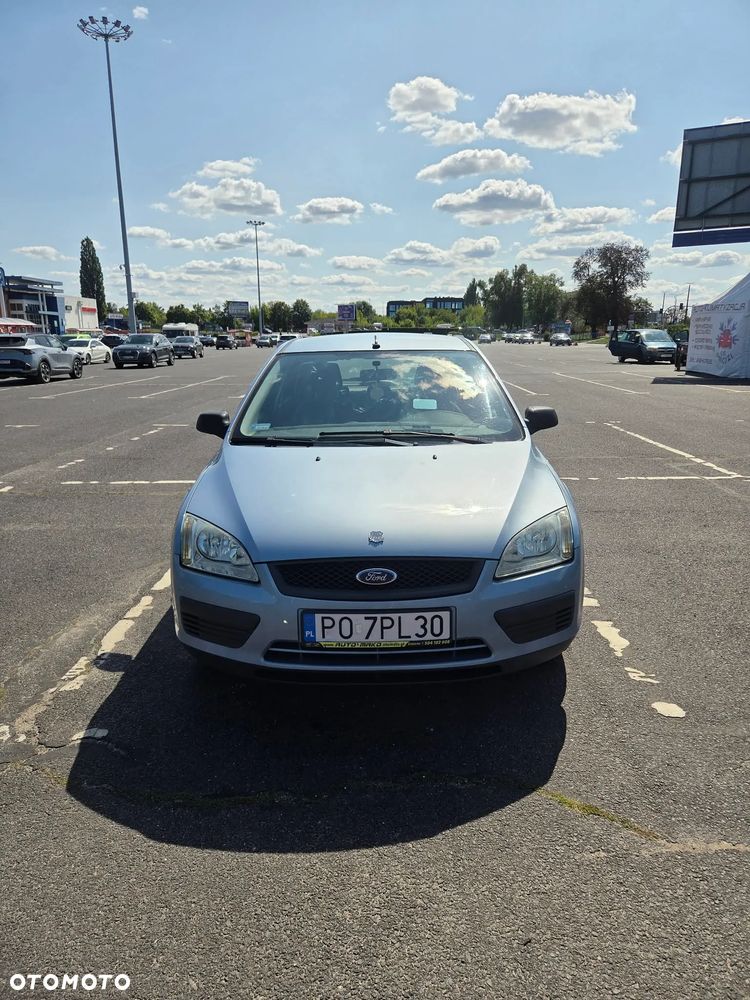 Ford Focus 1.4 Trend - 2