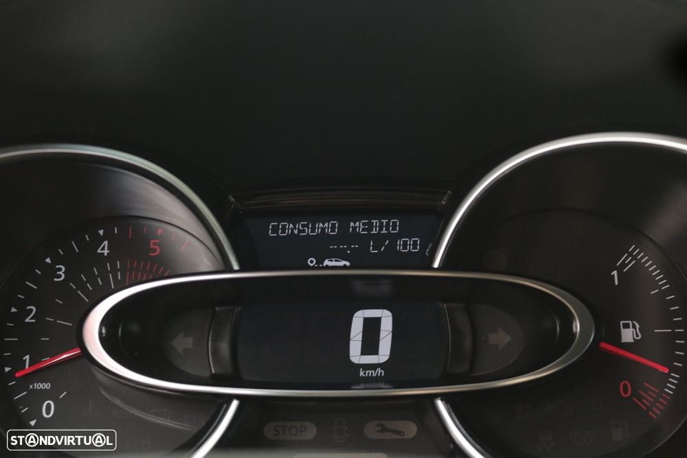 Renault Clio Sport Tourer 1.5 dCi Limited - 39