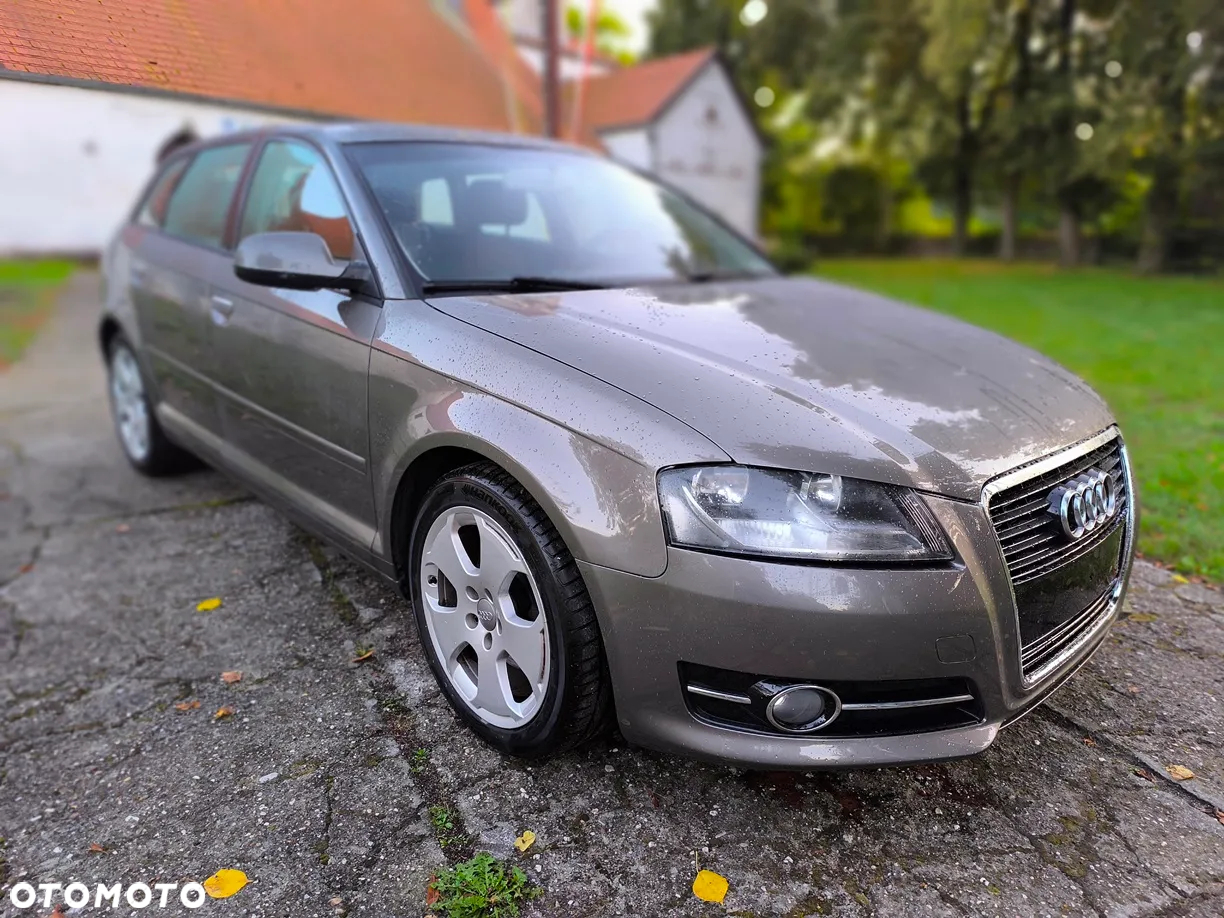 Audi A3 Sportback 1.6 TDI Ambiente - 4