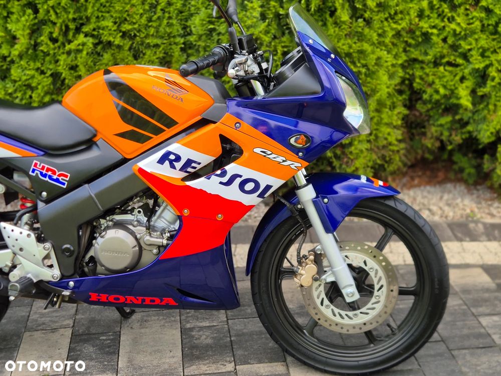 Honda CBR - 7