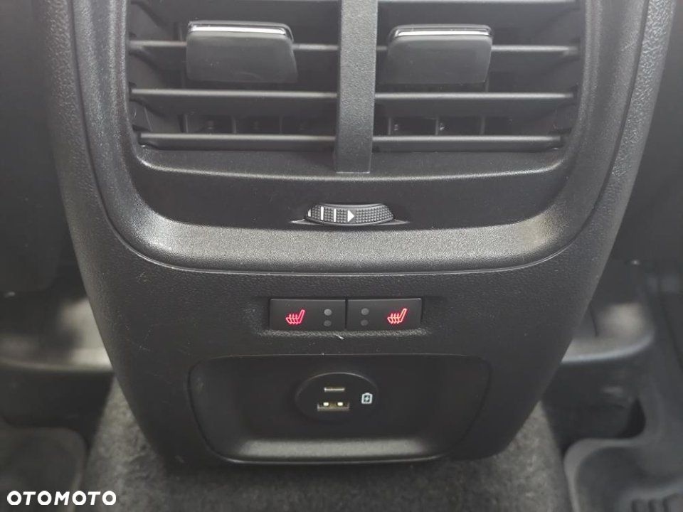 Ford Kuga - 20