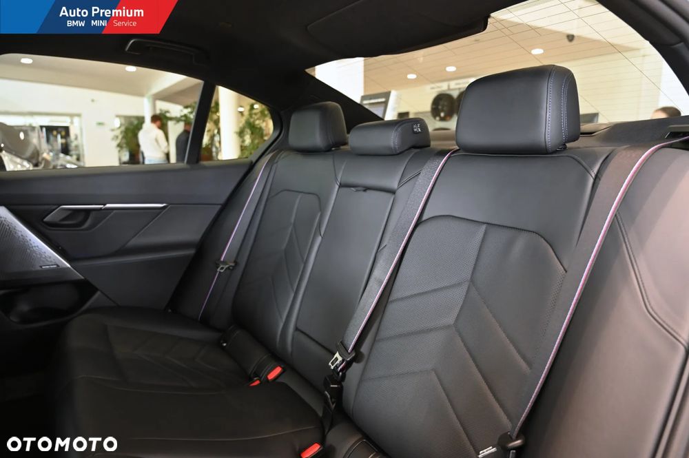 BMW Seria 5 520d xDrive mHEV - 15