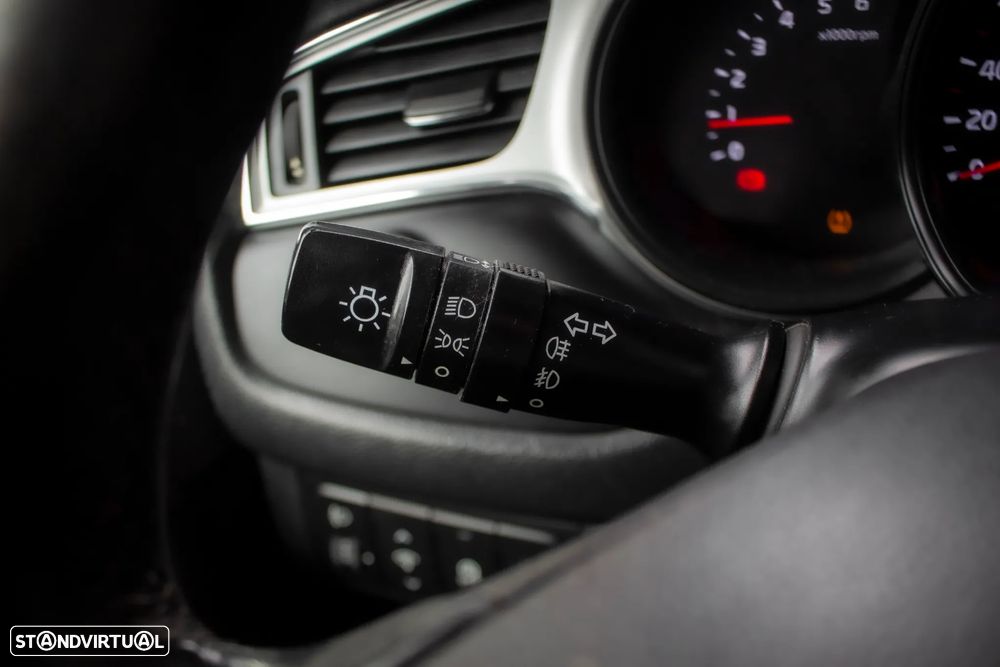 Kia Ceed SW 1.6 CRDi LX - 13