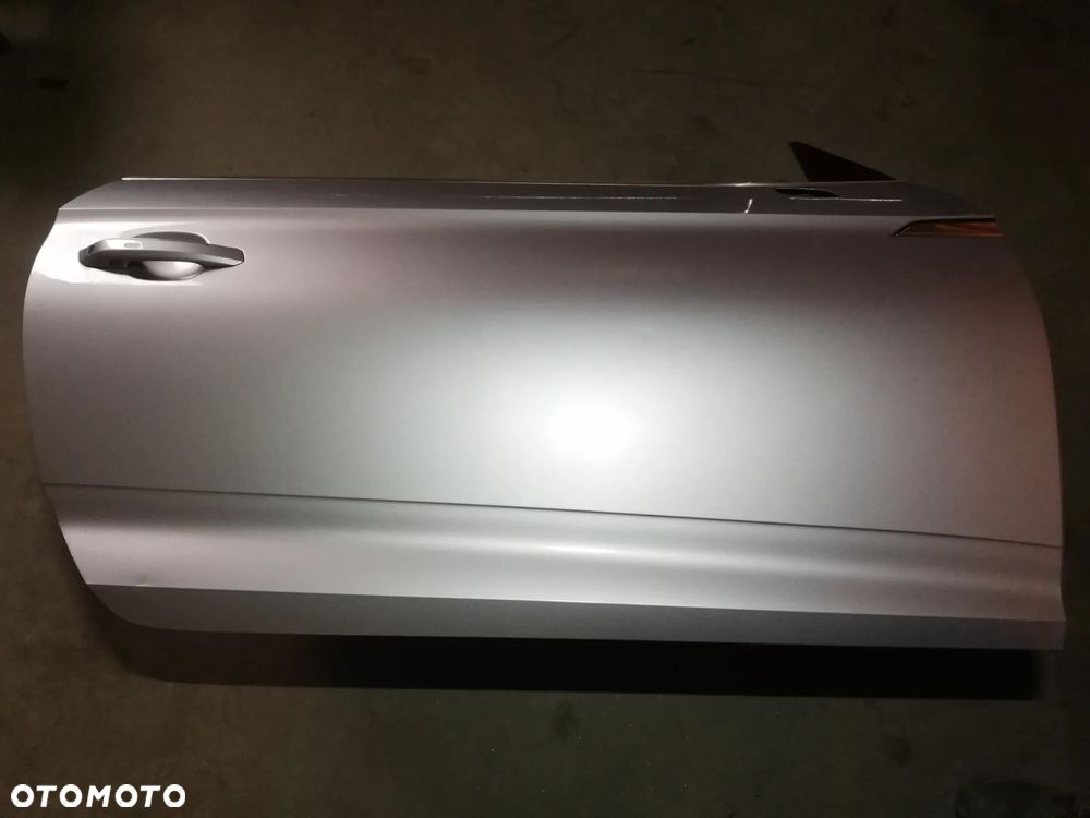 Audi A5 8W F5 drzwi prawe kompletne LZ7G cabrio