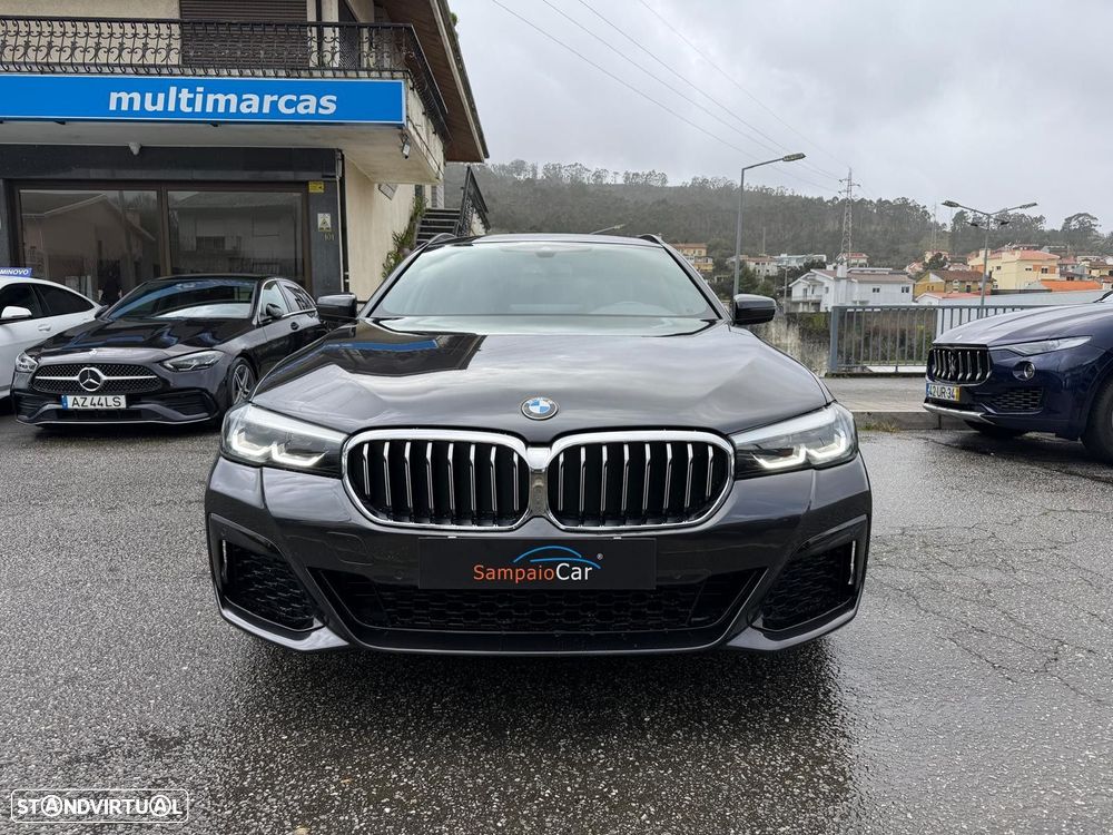 BMW 520 d Pack Desportivo M Auto - 2