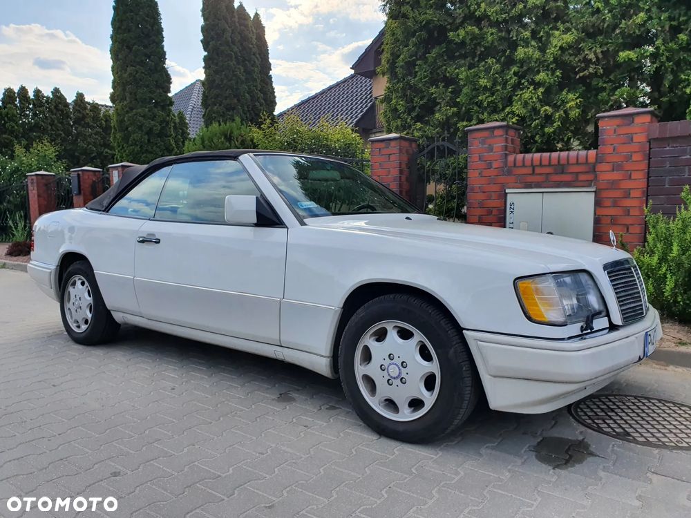 Mercedes-Benz Klasa E - 1