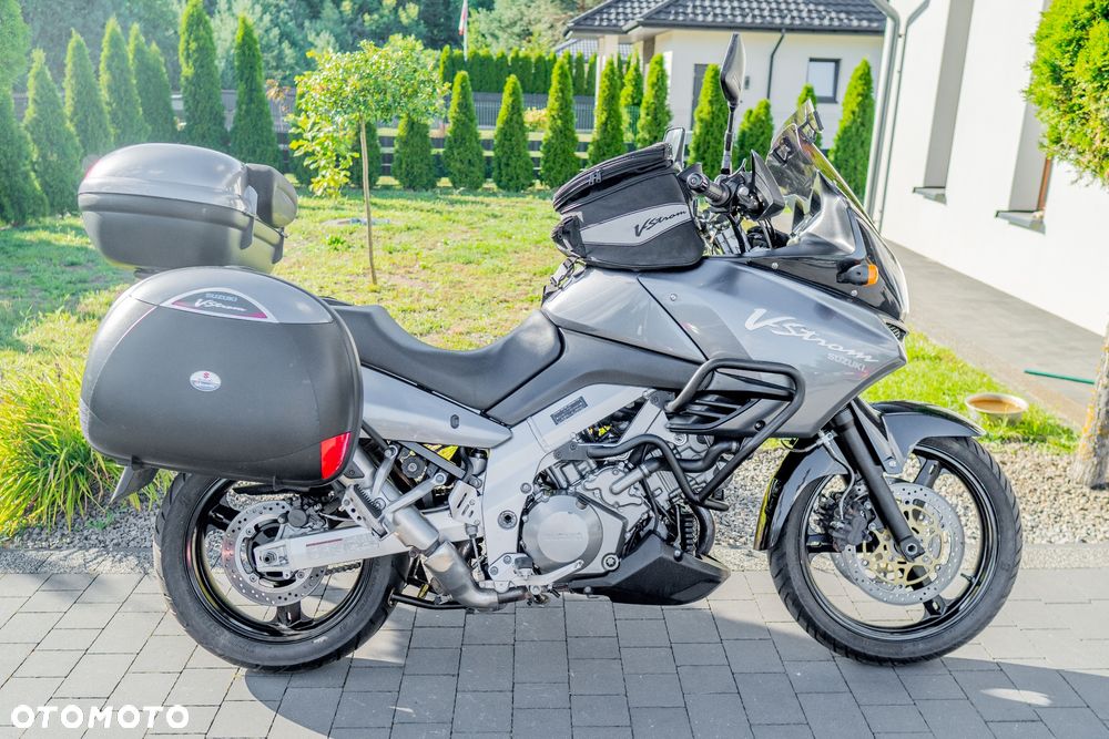 Suzuki V-STROM - 2
