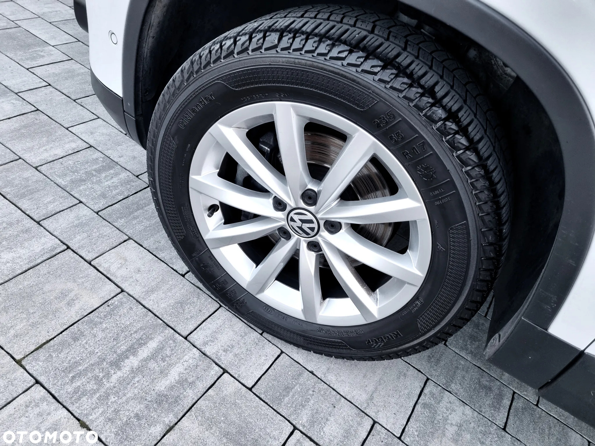 Volkswagen Tiguan 2.0 TDI SCR BlueMotion Technology Lounge Sport & Style - 12