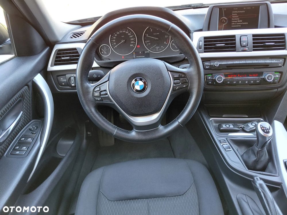 BMW Seria 3 318d Luxury Line EU6 - 7