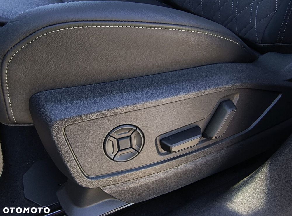 Audi SQ5 - 36