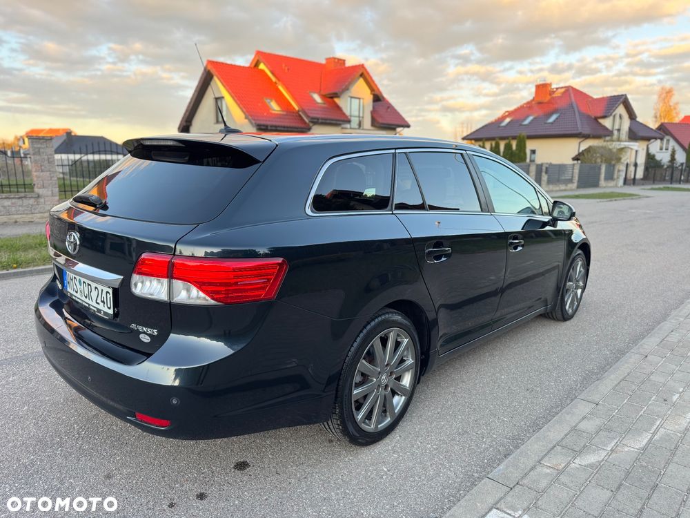 Toyota Avensis 1.8 Executive - 4