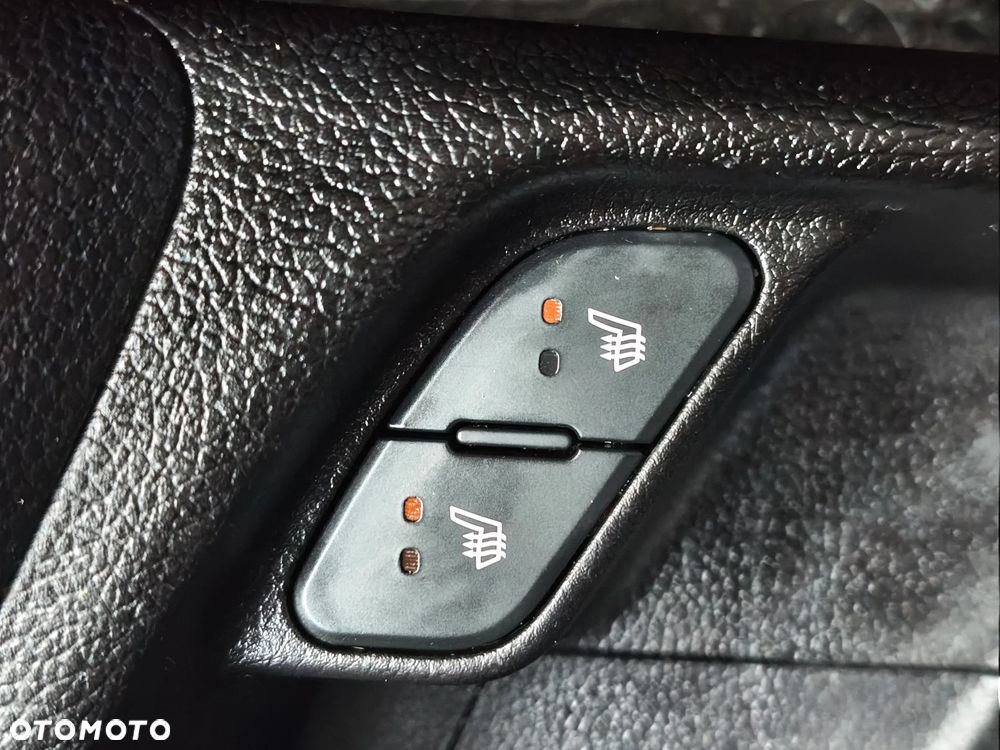 Kia Picanto 1.0 Dream-Team Edition - 18