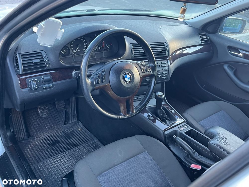 BMW Seria 3 320d Edition Lifestyle - 5