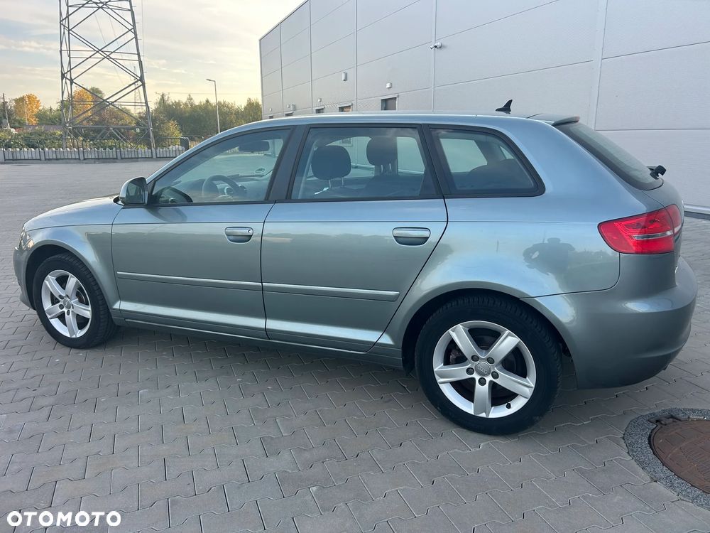 Audi A3 Sportback 1.6 TDI DPF Ambition - 10
