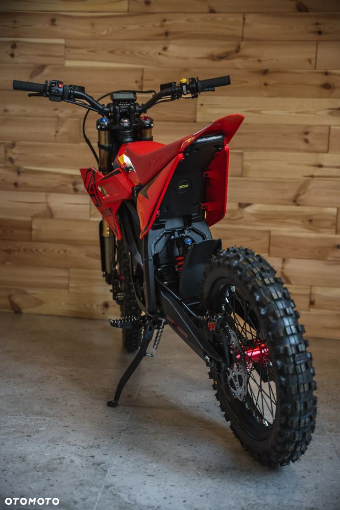 Altis Powersports Sigma - 4