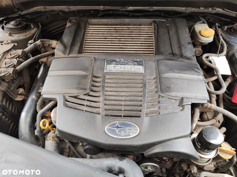 Subaru Forester 2.0XT Platinum Lineartronic - 12