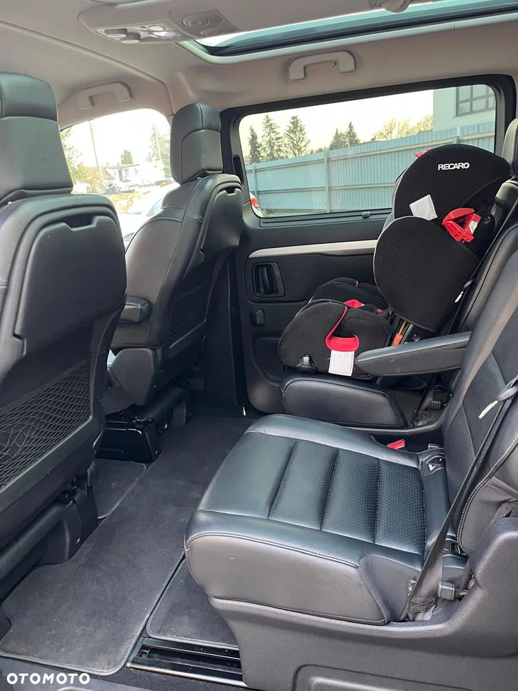 Peugeot Traveller 2.0 BlueHDi Long Active - 4