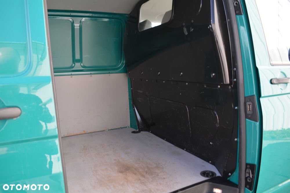 Volkswagen VW TRANSPORTER T5 LIFT - 18