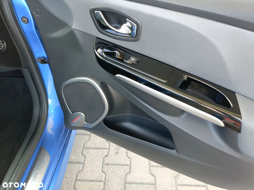 Renault Clio Energy TCe 120 EDC GT - 19