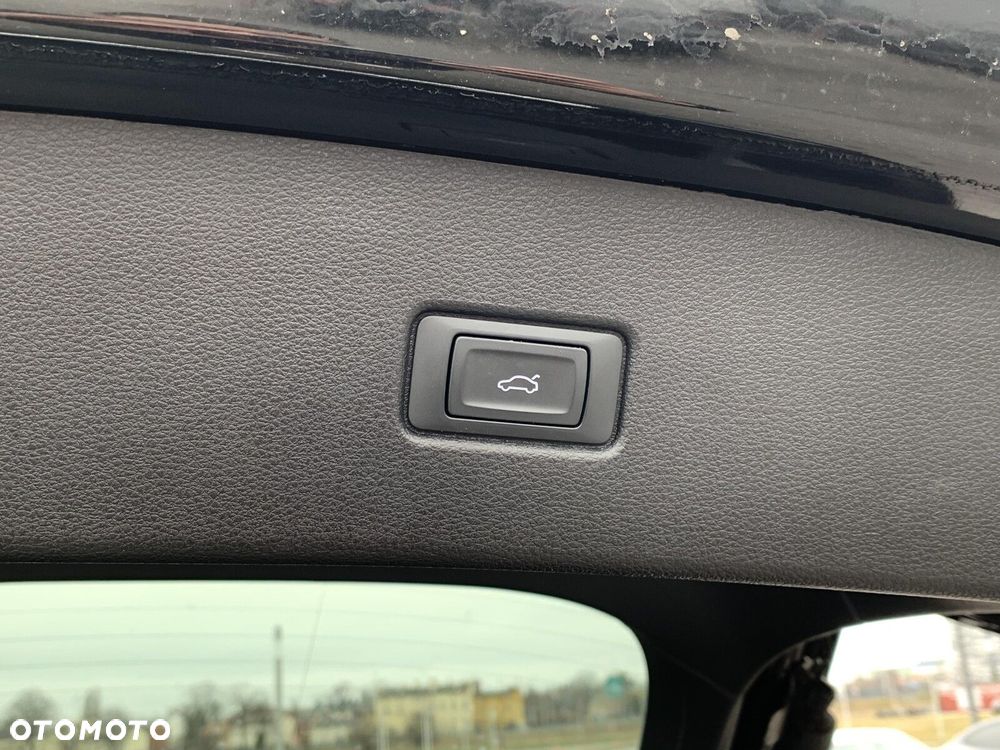 Audi SQ5 Sportback - 31