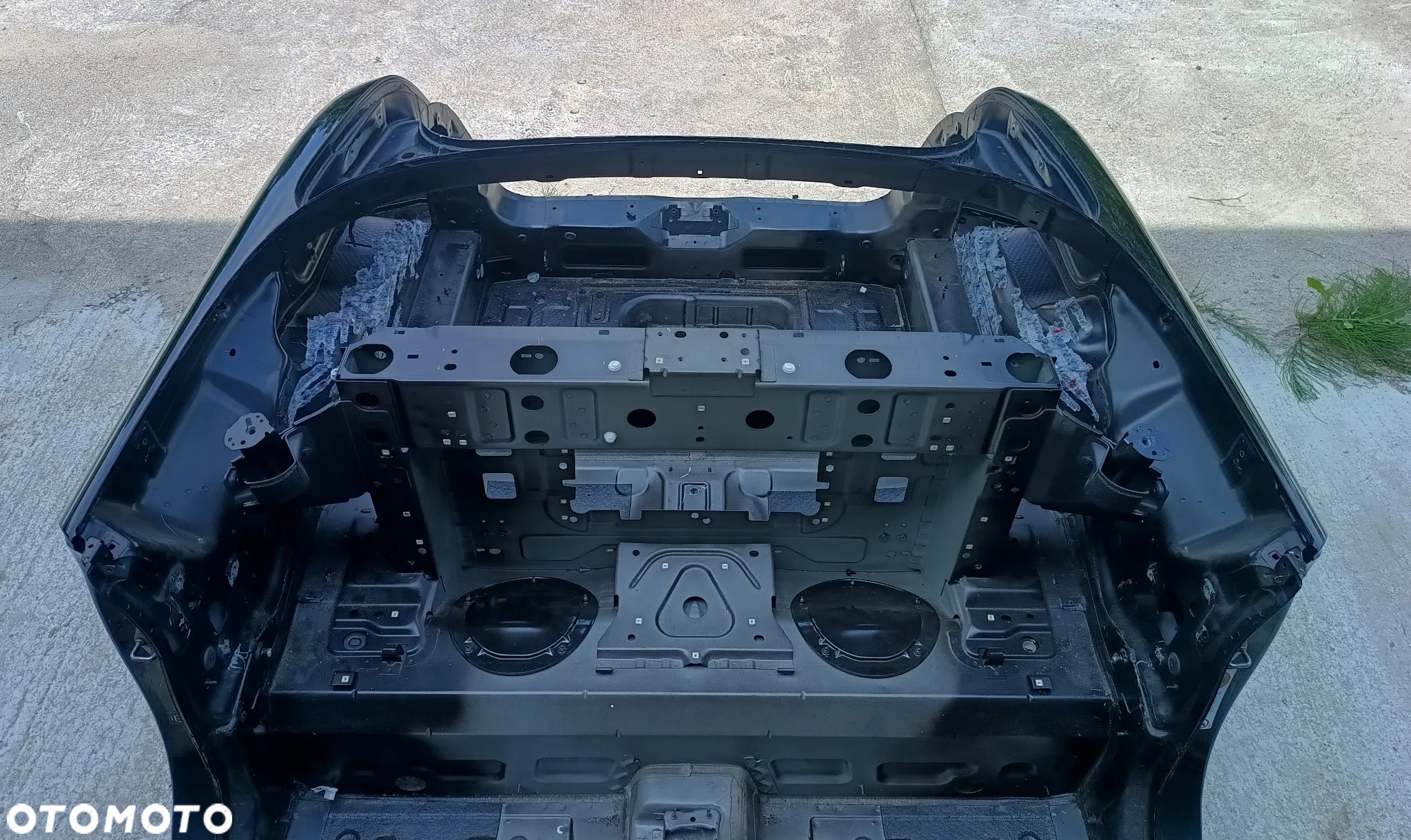 MINI R59 Roadster Ćwiartka przód błotnik tył wanna - 10