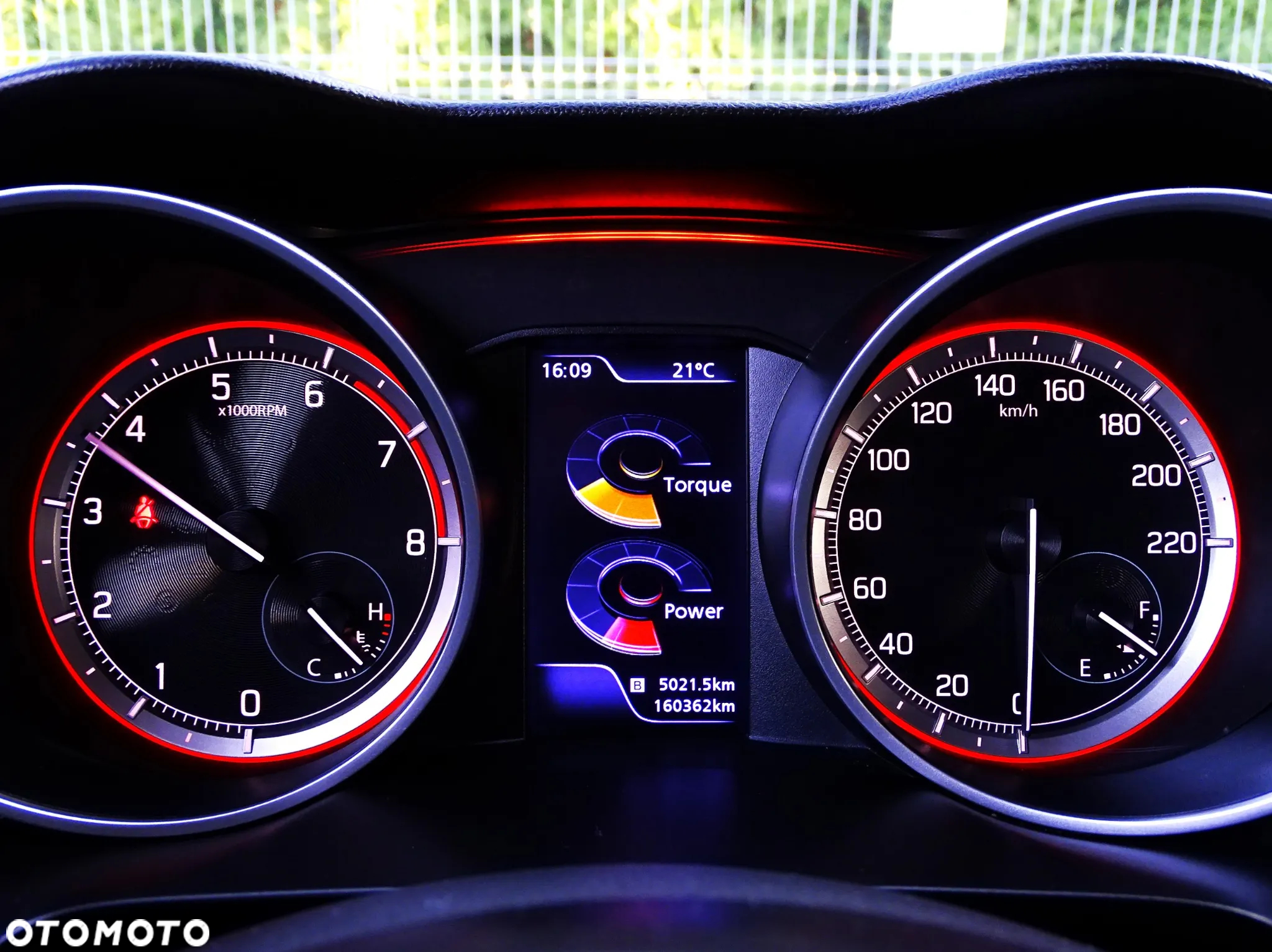 Suzuki Swift 1.2 Premium Plus - 30