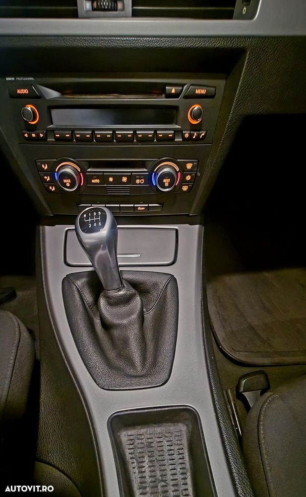 BMW Seria 3 - 12