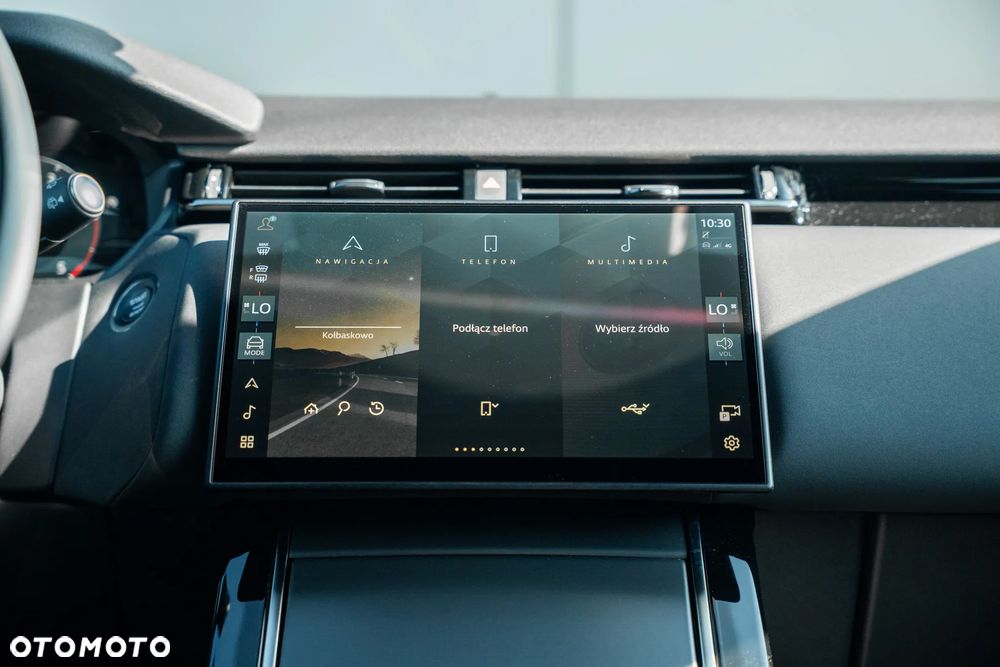 Land Rover Range Rover Velar 2.0 D200 mHEV Dynamic SE - 17