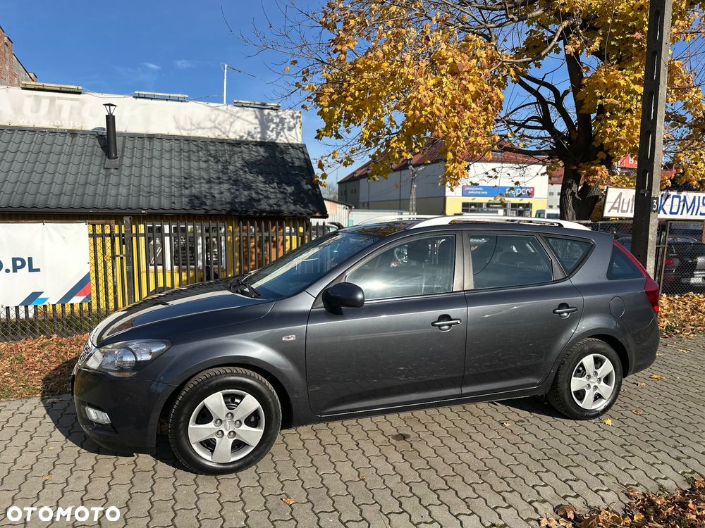 Kia Ceed 1.4 CVVT Vision - 10