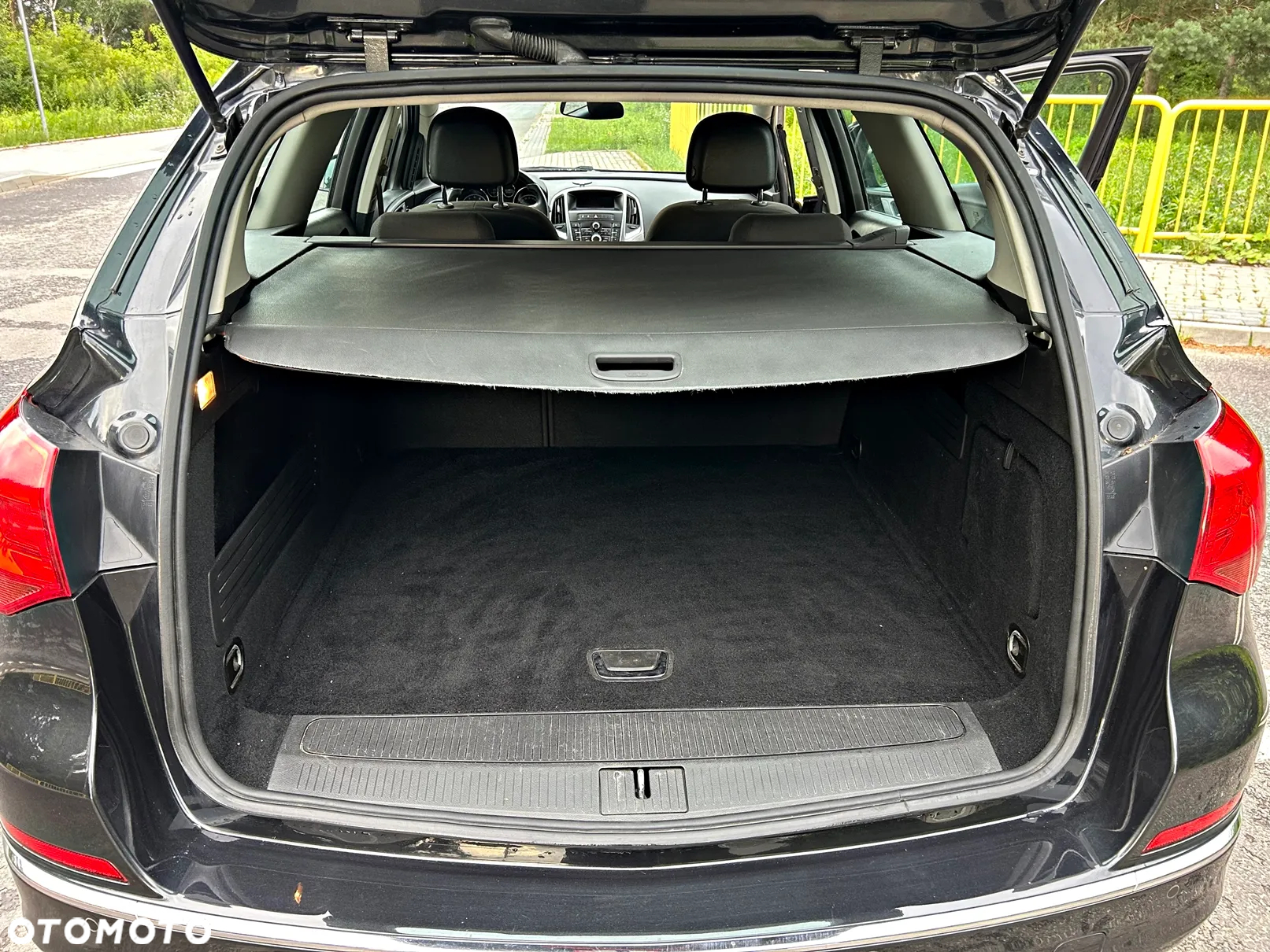 Opel Astra IV 1.4 T Active - 15