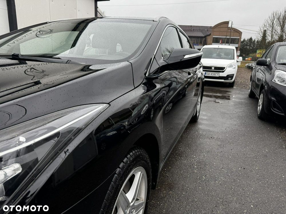 Hyundai i40 Kombi 1.7 CRDi Style - 2