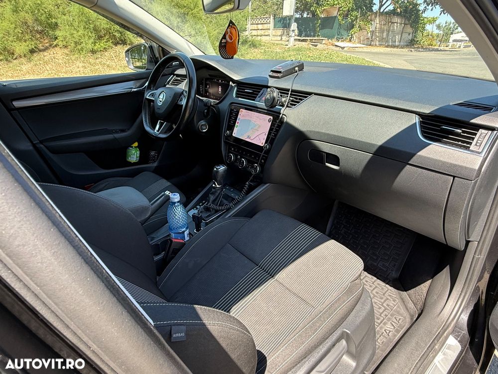 Skoda Octavia 2.0 TDI DSG Selection - 7