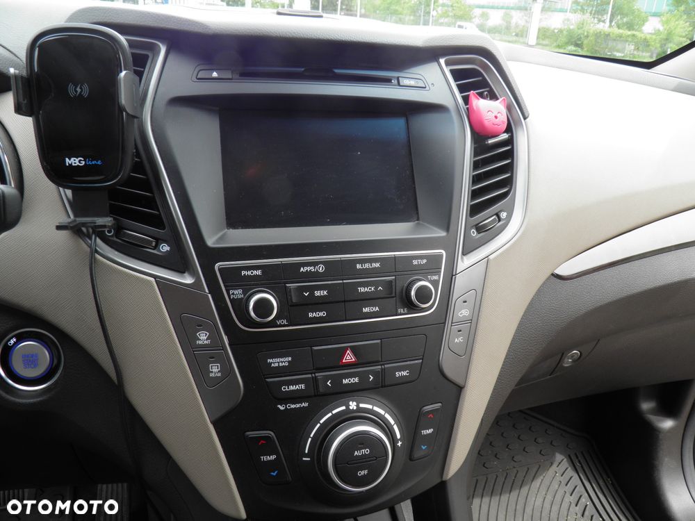 Hyundai Santa Fe 2.4 Sport Utility - 12