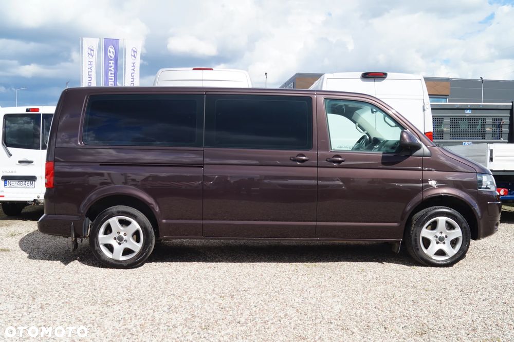 Volkswagen Caravelle - 12