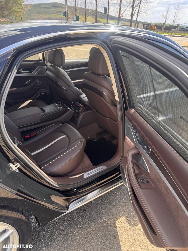 Audi A8 4.2 TDI Quattro Tiptronic - 5