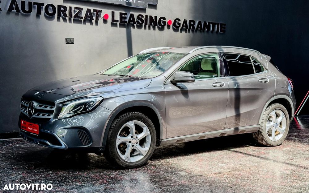 Mercedes-Benz GLA 200 d 4MATIC 7G-DCT Urban - 12