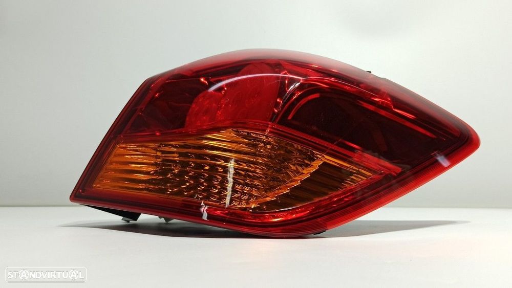 FAROLIM TRASEIRO DIREITO MITSUBISHI ASX (GA0W) MOTION 2WD - 5