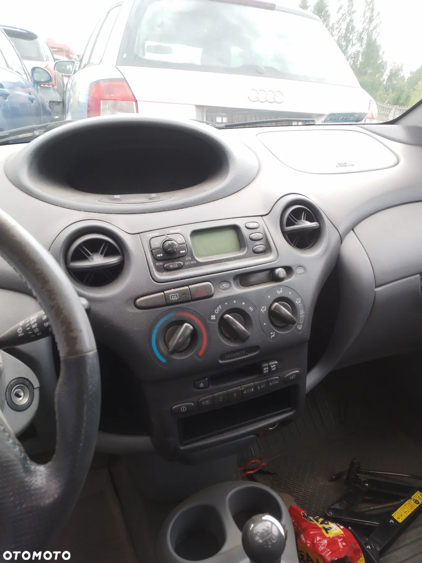 TOYOTA YARIS I 99-03 1SZFE 1.0 16V MASKA 3P0 - 15