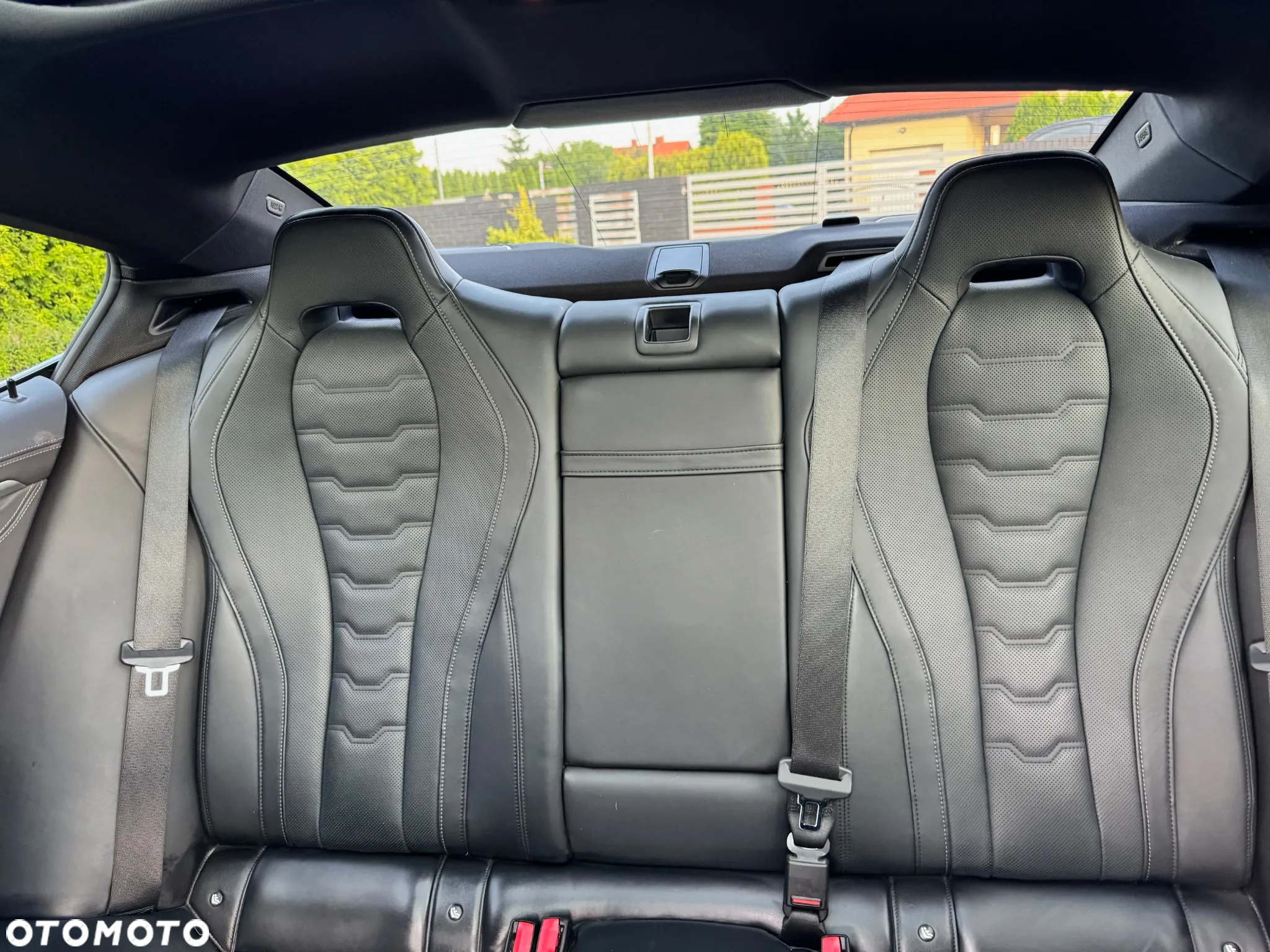 BMW Seria 8 M850i xDrive - 14