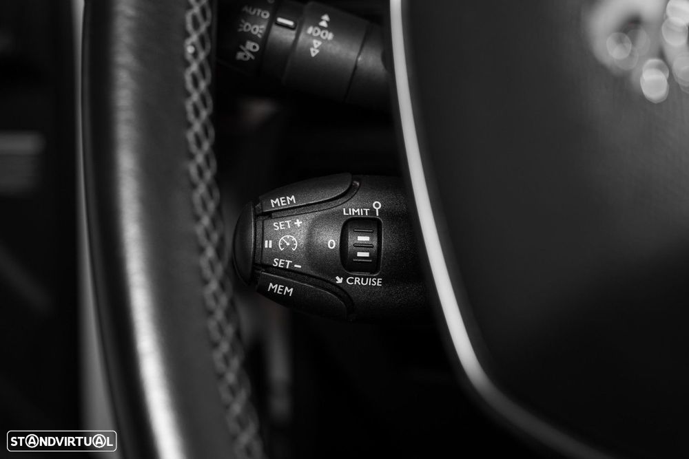 Peugeot 3008 1.6 BlueHDi Active - 33