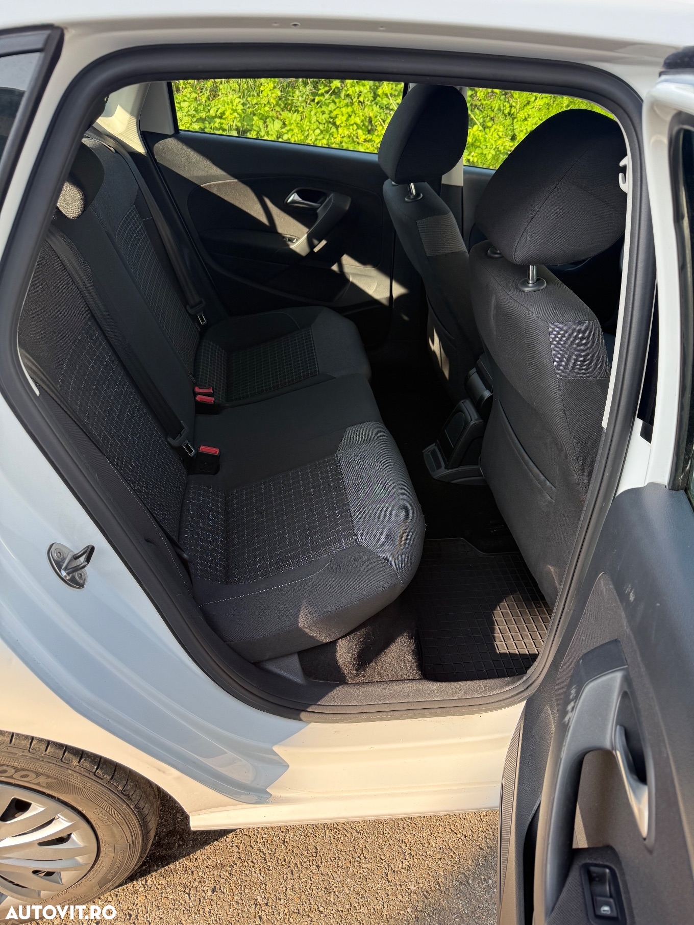Volkswagen Polo 1.4 TDI CR Comfortline - 13