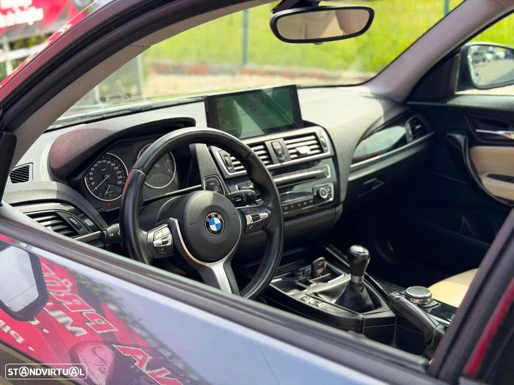 BMW 116 d Sport Line - 2