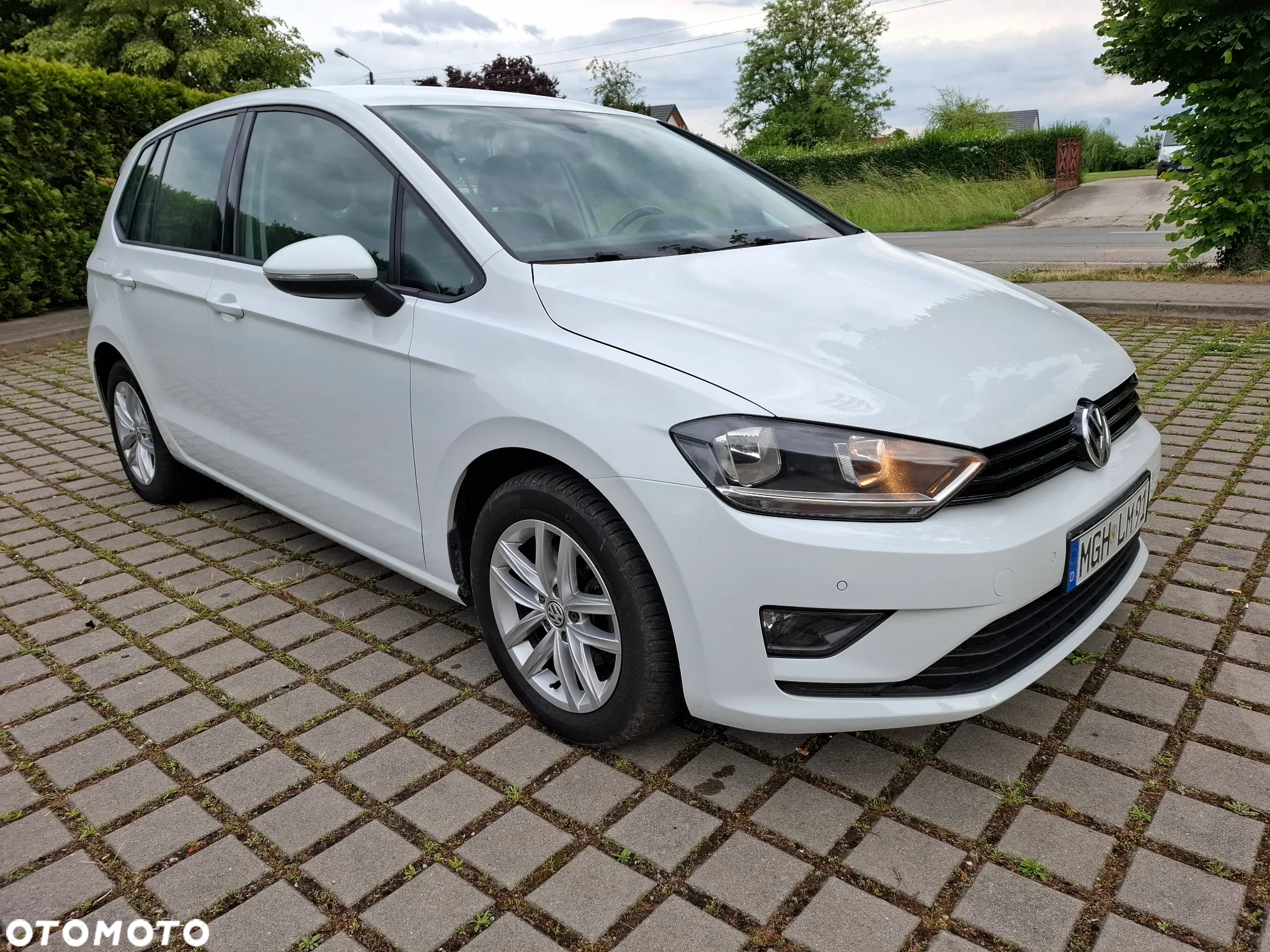 Volkswagen Golf Sportsvan 1.4 TSI (BlueMotion Technology) Highline - 3
