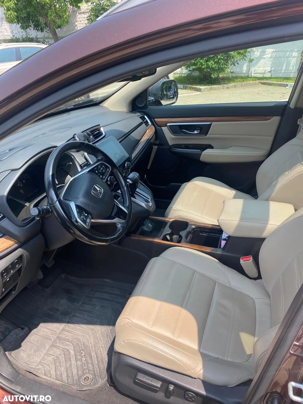 Honda CR-V 1.5 VTEC Turbo 4WD CVT Executive - 13