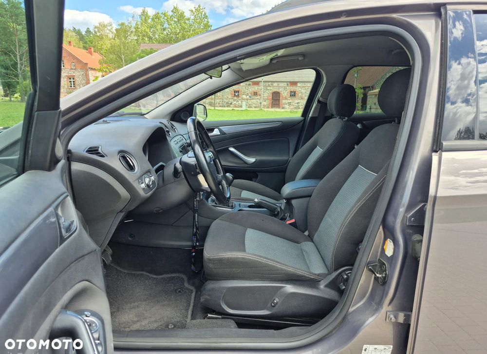 Ford Mondeo 1.6 Ti-VCT Trend - 23