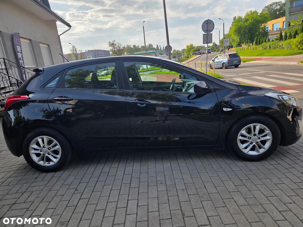 Hyundai i30 1.6 Fifa World Cup Edition - 6